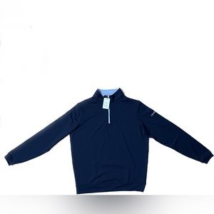 NWT - Peter Millar Crown Travelersj
Quarter Zip in Black size Medium , brand new